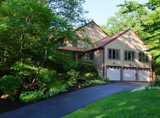 60R Green Ln, Durham, CT 06422