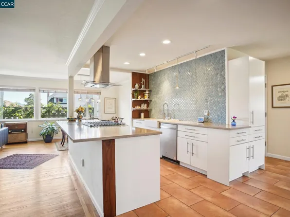 3081 Keith Dr, Richmond, CA 94803