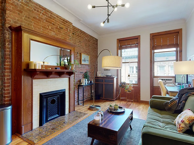 334 W 88th St #9 — Photo 3