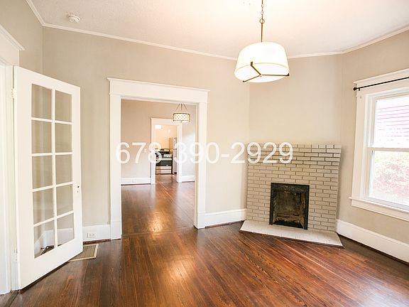 Bright LR with fresh paint