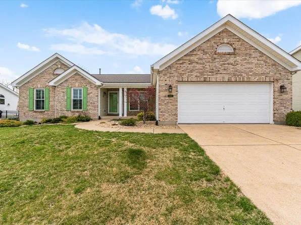 337 Golden Cherry Dr, Grover, MO 63040