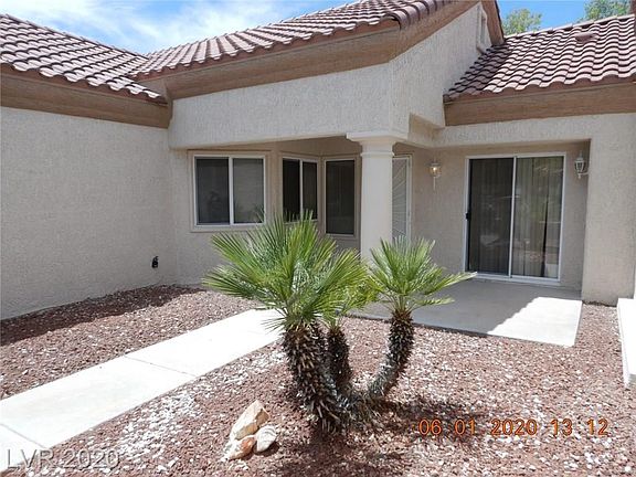 3rd image of 2717 Sungold Dr #0