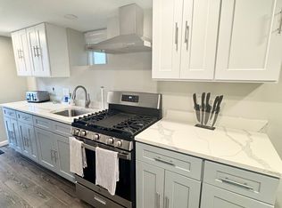 279 Ridgewood Ave, Newark, NJ 07112