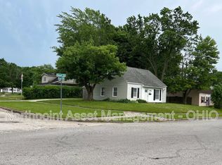 1909 Searl St, Cuyahoga Falls, OH 44221