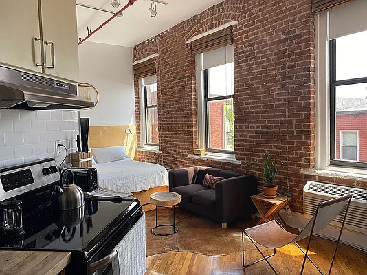 Rented by Dream Space Realty | media 11