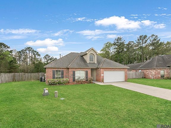 2nd image of 26526 Acadia Ct