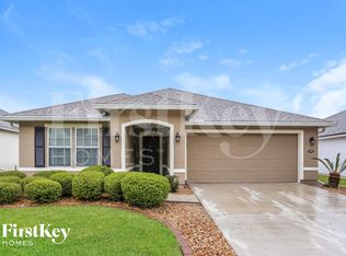 335 Candlebark Dr, Jacksonville, FL 32225
