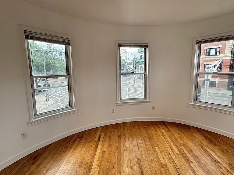 505 Columbia Rd #2 — Photo 6