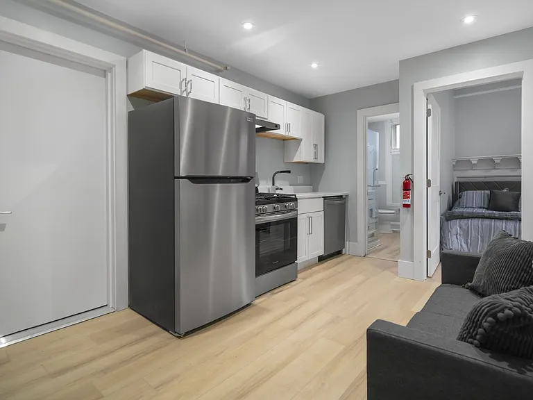 504 Stewart Ave — Photo 101