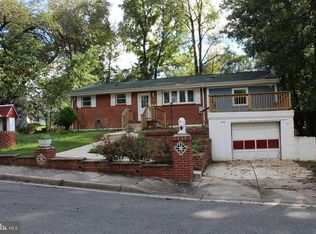 6627 Pine Grove Dr, Suitland, MD 20746