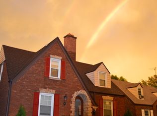 568 Selborne Rd, Riverside, IL 60546