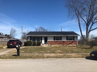377 Dunroven Rd, Versailles, KY 40383