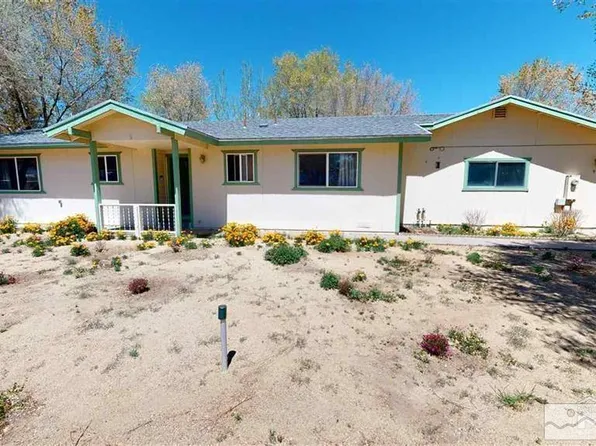 948 Powers Ave, Minden, NV 89423