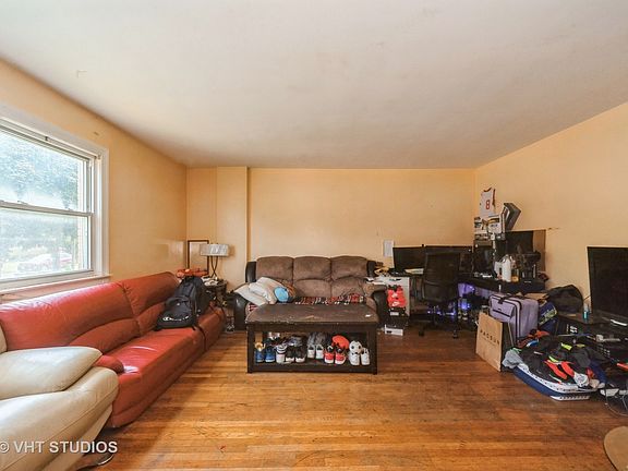 2nd image of 9120 Lawler Ave