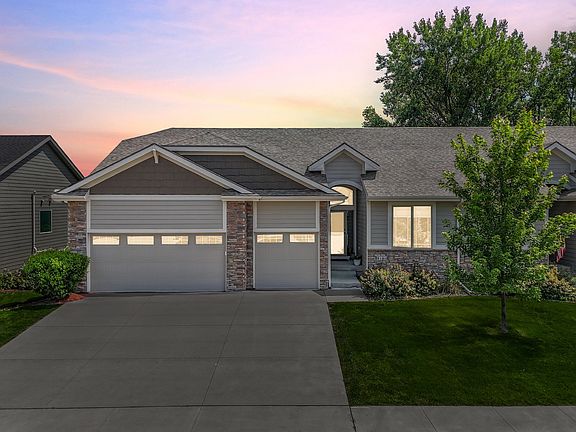 2nd image of 9164 Geanna Ct
