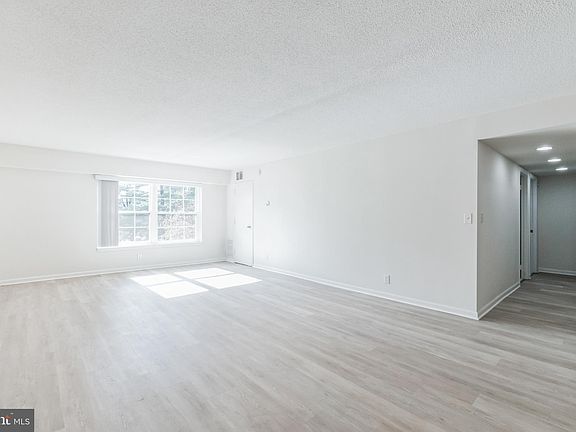 3rd image of 7640 Tremayne Pl APT 101