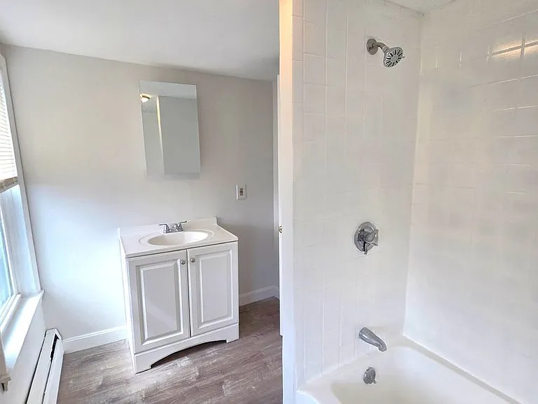 22 Johnson Street — Photo 6