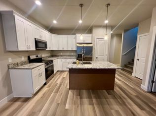 2106 Blue Norther Ln, Cheyenne, WY 82007