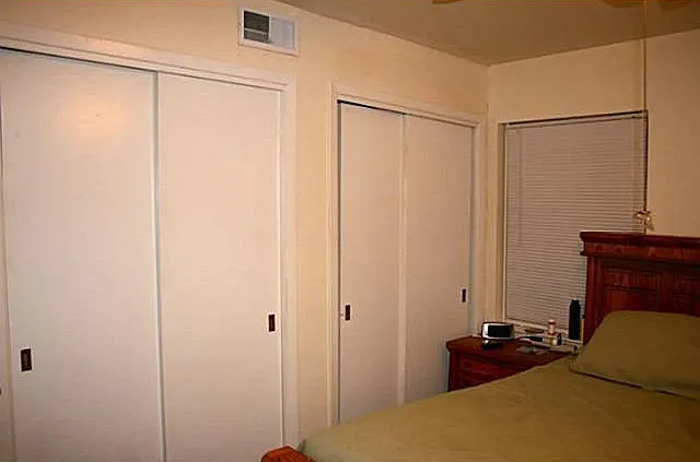 438 W Phillips Ct — Photo 8