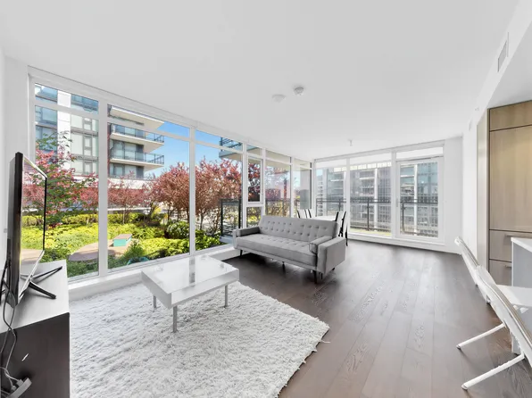 8199 Capstan Way #1106, Richmond, BC V6X 0V1