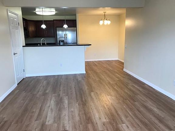 2nd image of 5404 Balboa Arms Dr
