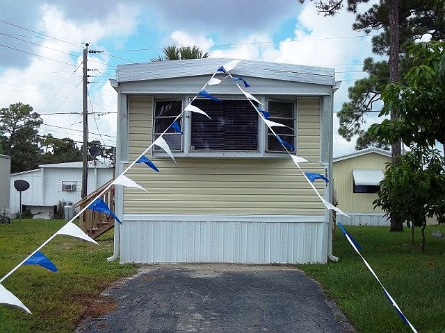 1st image of 5967 Shawnee Dr