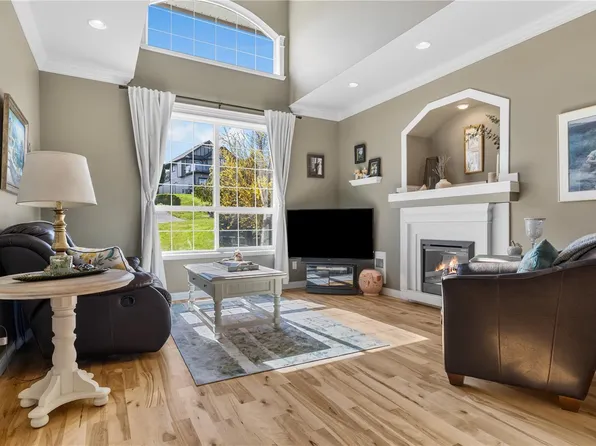 608 Nelson Rd, Campbell River, BC V9H 1V1