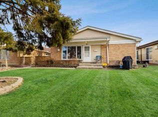 35 N May St APT D, Addison, IL 60101