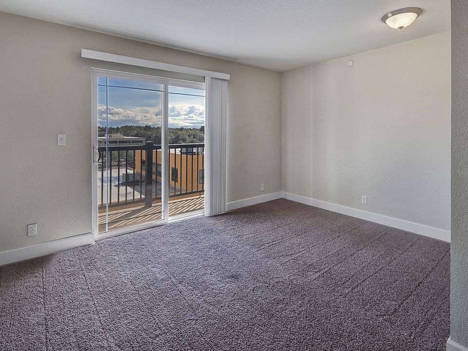 City View Apartments - Bedroom