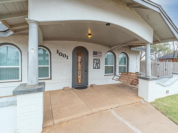 4th image of 1001 Avenue D
