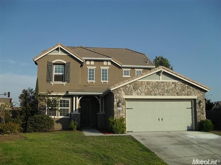 1st image of 2846 Twin Bridges Ln