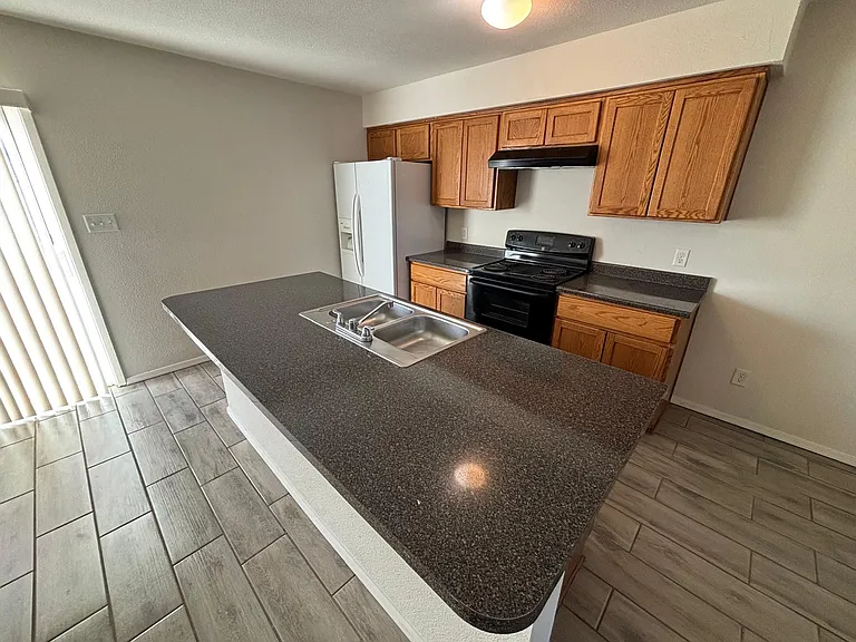 3612 S Isabel Dr — Photo 17