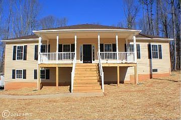 1st image of 46 Kinsley Ln