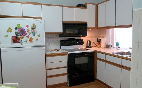 4th image of 720 Marilyn Ave