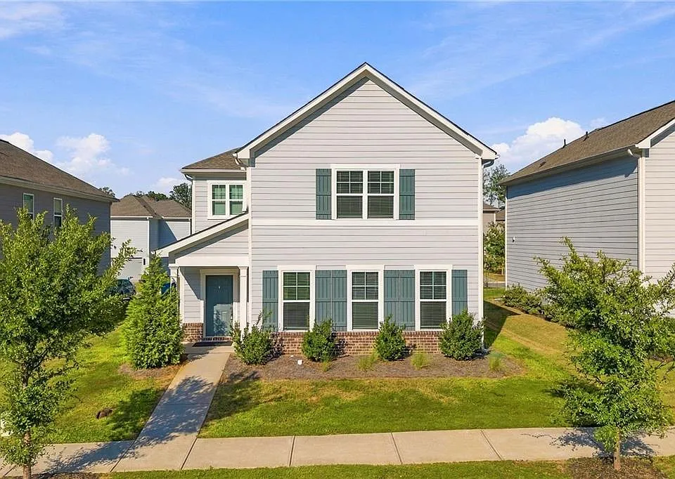323 Golden Eagle Pkwy