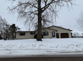 450 8th Ave NE, Pine City, MN 55063