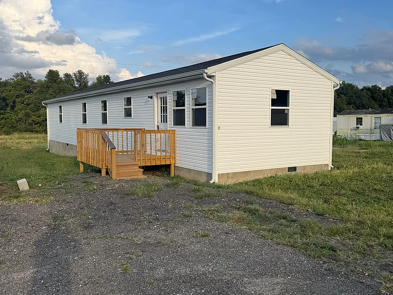 2276 Stone Rd #21 — Photo 1