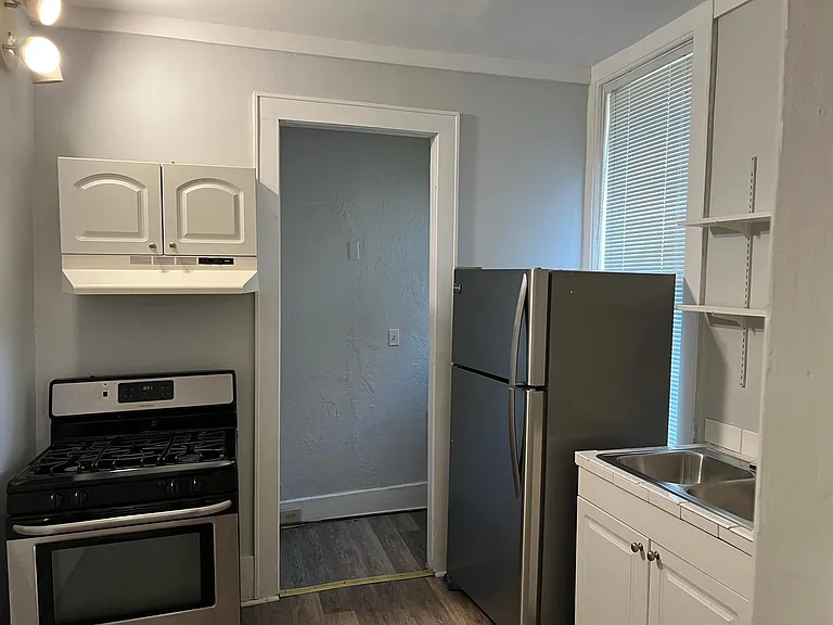 121 Prospect Ave SE #4 — Photo 8