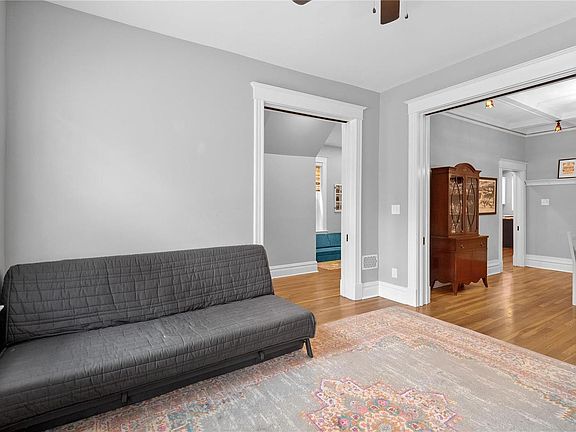 4th image of 3837 Utah Pl