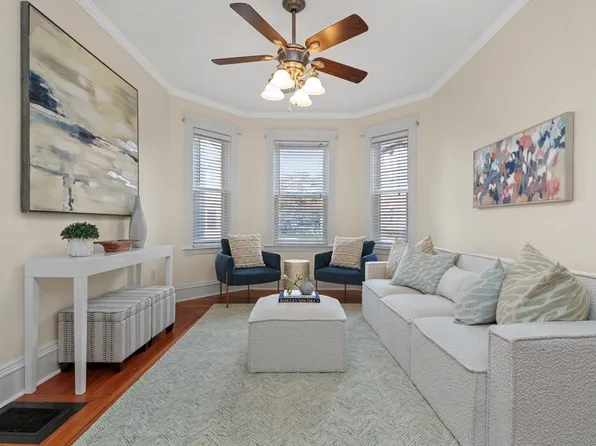 19 Roseland St #1, Dorchester, MA 02124