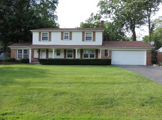 5536 Normanhurst Dr, West Bloomfield, MI 48322