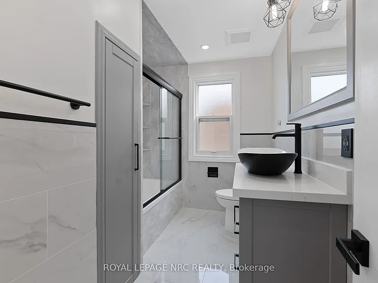 87 York St — Photo 9