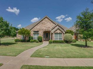 8 Maplewood Ct, Wichita Falls, TX 76308