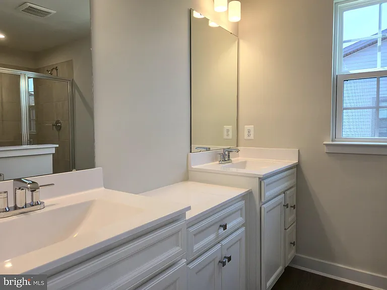 246 E Main St — Photo 13