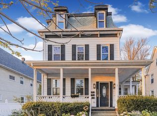 413 Cary Ave APT 1, Staten Island, NY 10310