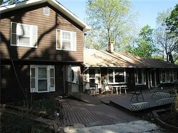 79 Smith Hill Rd, Airmont, NY 10952