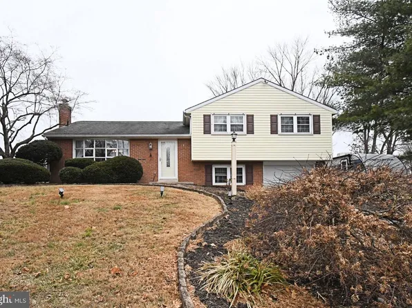 40 Diehl Dr, Gilbertsville, PA 19525