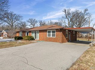 722 E Us Highway 40, Troy, IL 62294