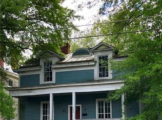324 Saint Andrew St, Petersburg, VA 23803