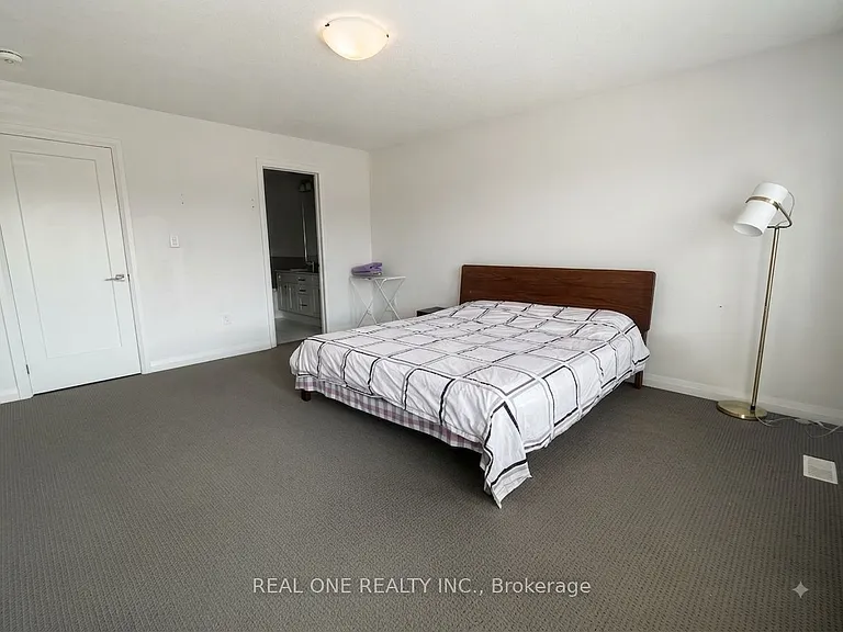 67 Burley Ln — Photo 4